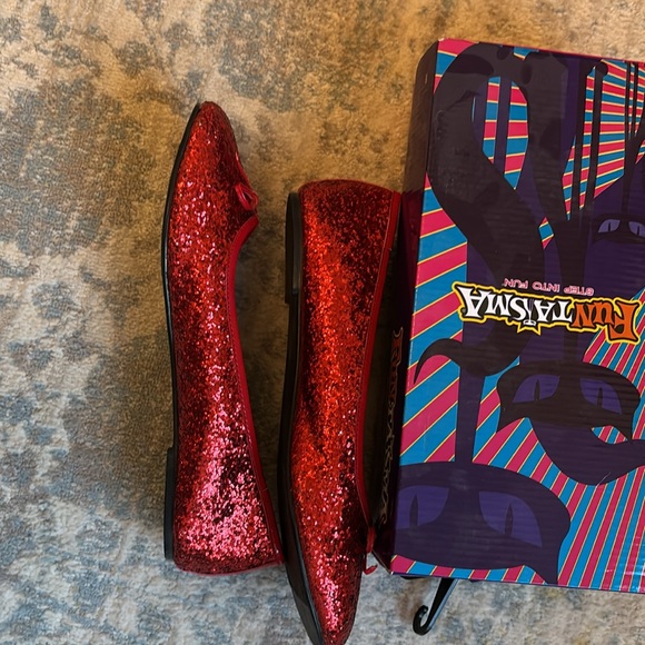 Ruby slippers - Picture 4 of 6